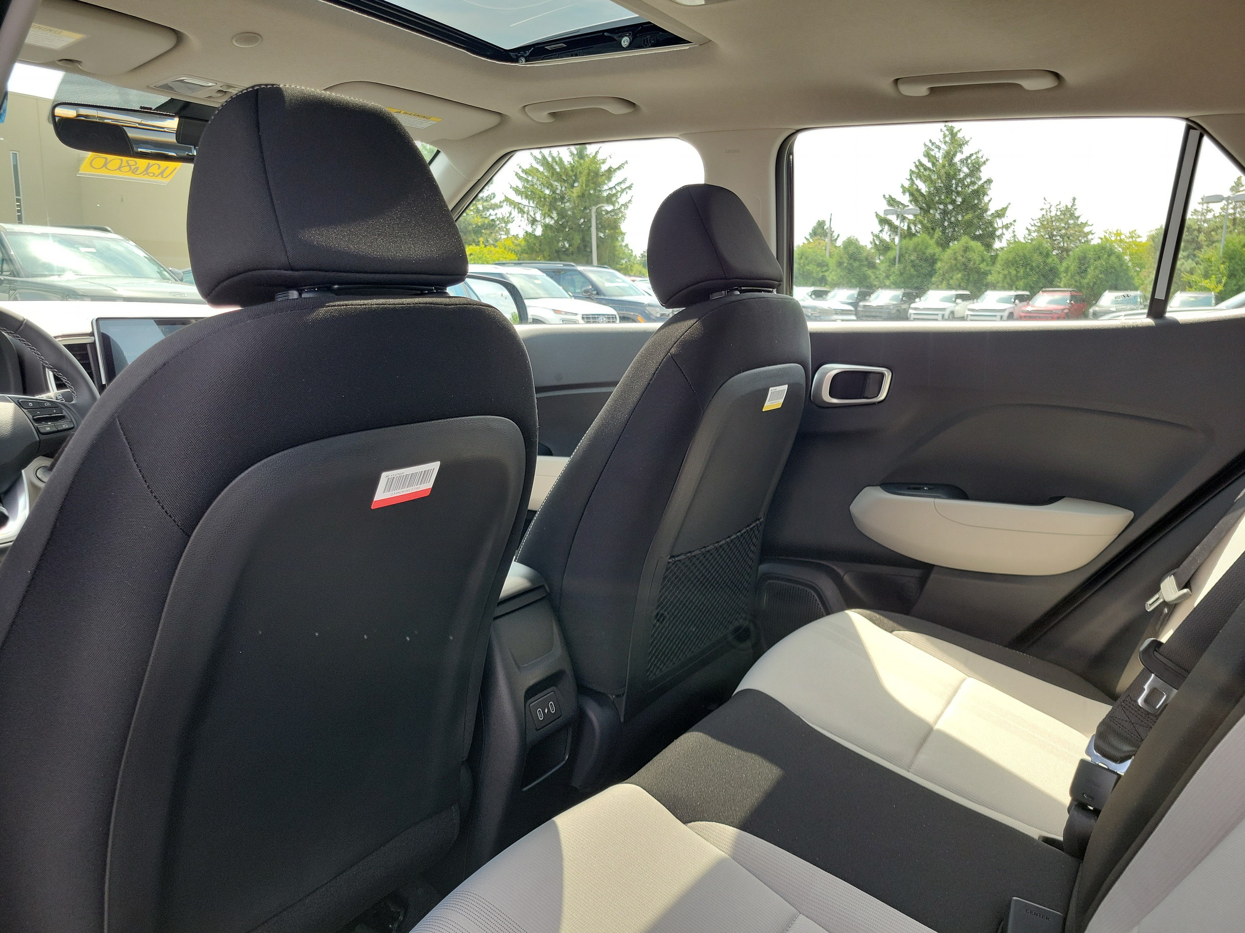 New 2026 Hyundai Venue SEL FWD image 14