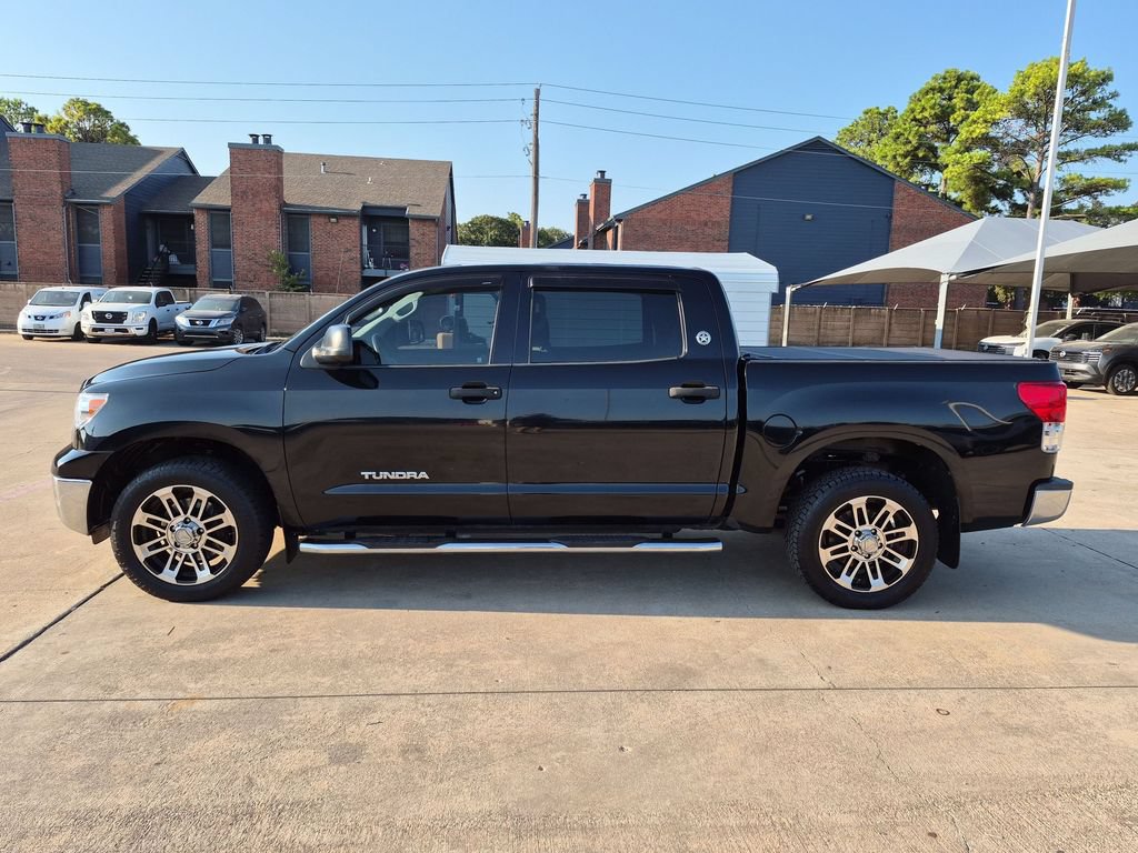 Used 2013 Toyota Tundra 2WD CrewMax w/ Tow Pkg image 4