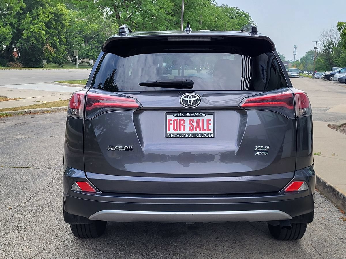 Used 2018 Toyota RAV4 XLE AWD/4WD image 6