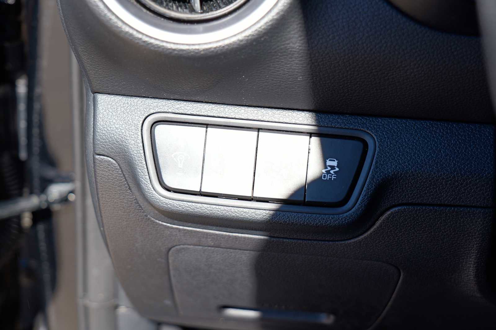 Certified 2024 Kia Forte LXS image 19