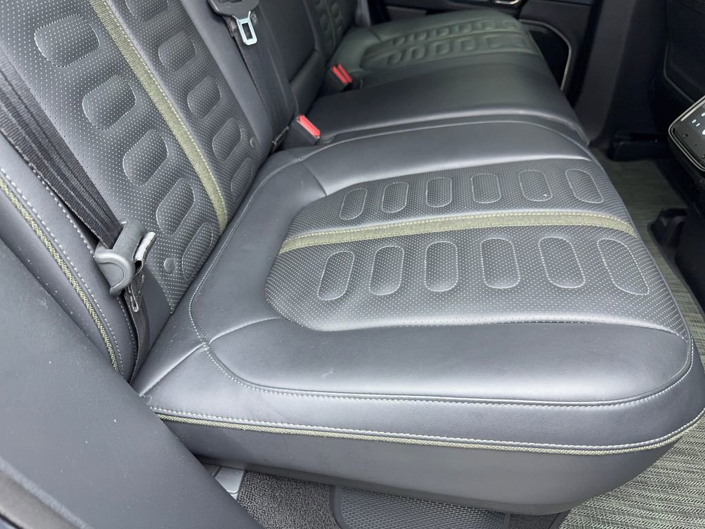 Used 2022 Rivian R1T Adventure image 54