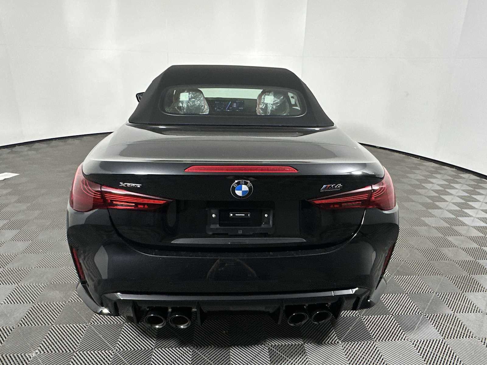 New 2026 BMW M4 xDrive Competition image 2