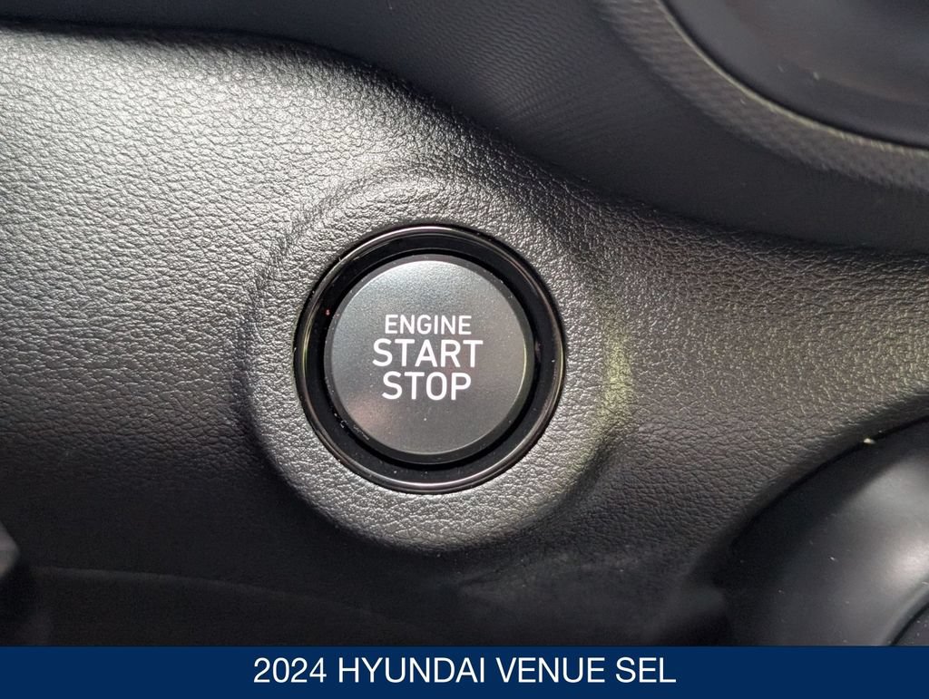 Certified 2024 Hyundai Venue SEL FWD image 28