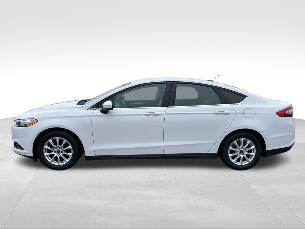 Used 2016 Ford Fusion S FWD image 21