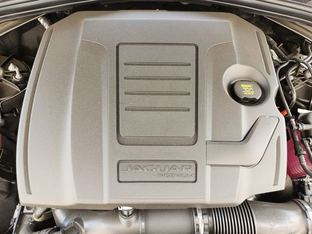 Used 2026 Jaguar F-PACE R-Dynamic S image 22