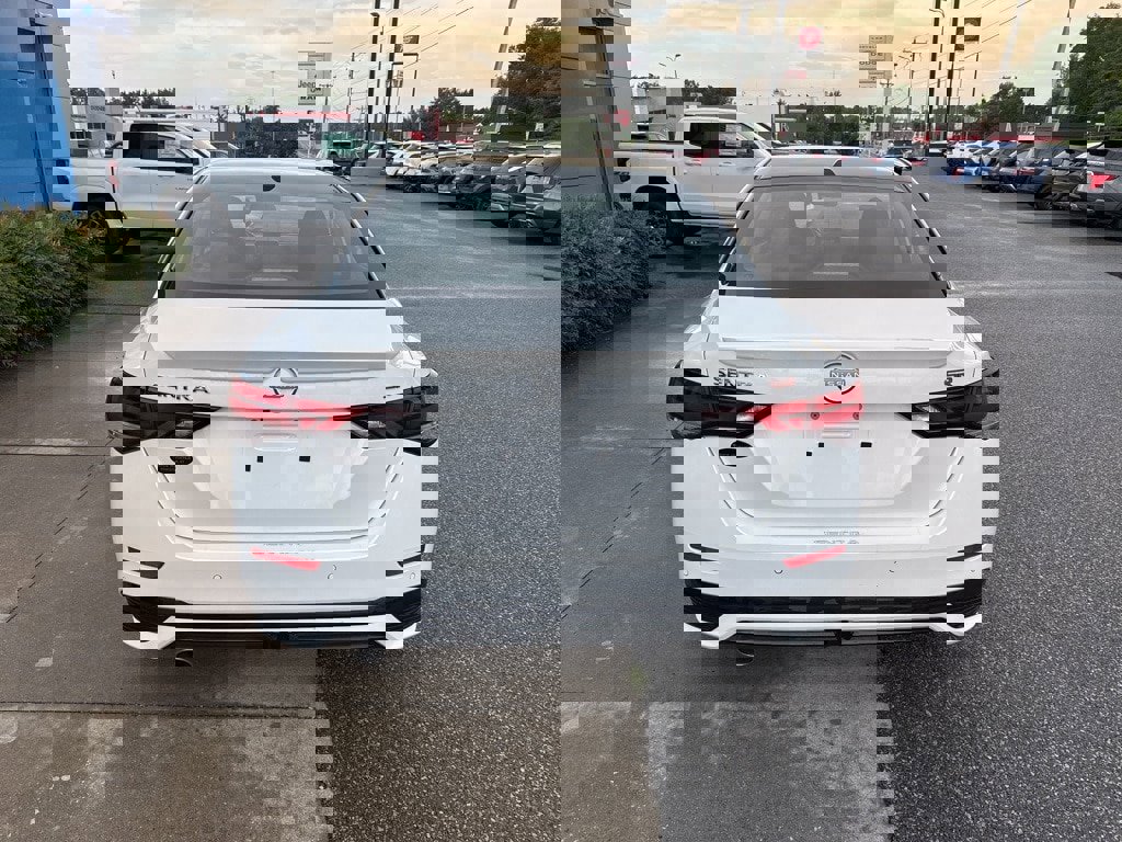 Used 2024 Nissan Sentra SR image 7