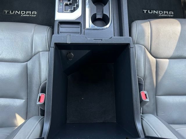 Used 2019 Toyota Tundra Limited w/ Limited Premium Package AWD/4WD image 23