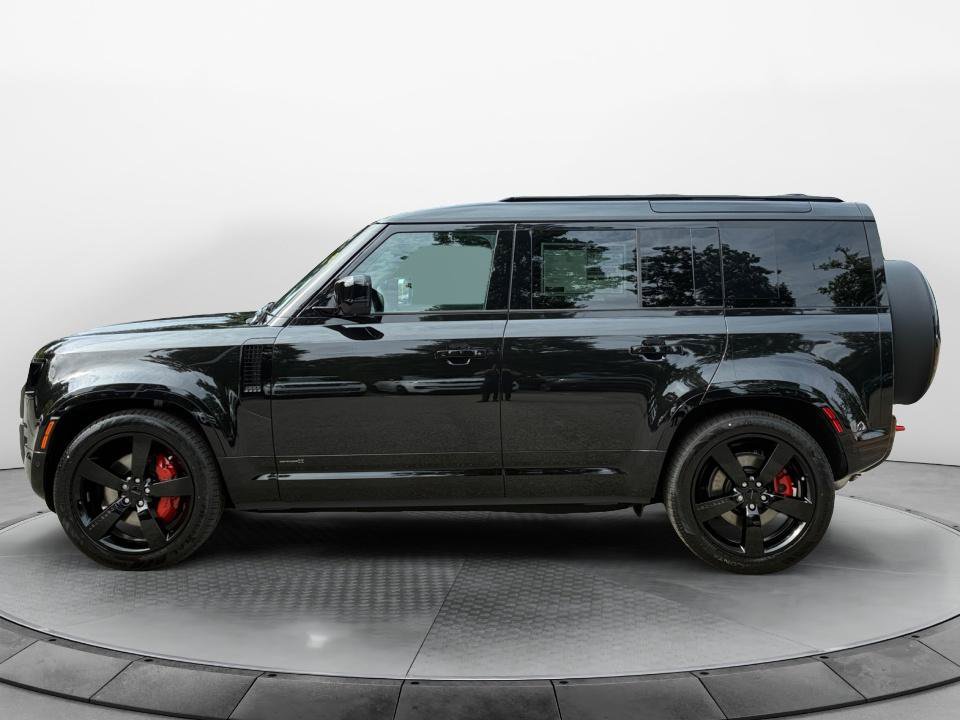 New 2026 Land Rover Defender 110 X AWD/4WD image 4