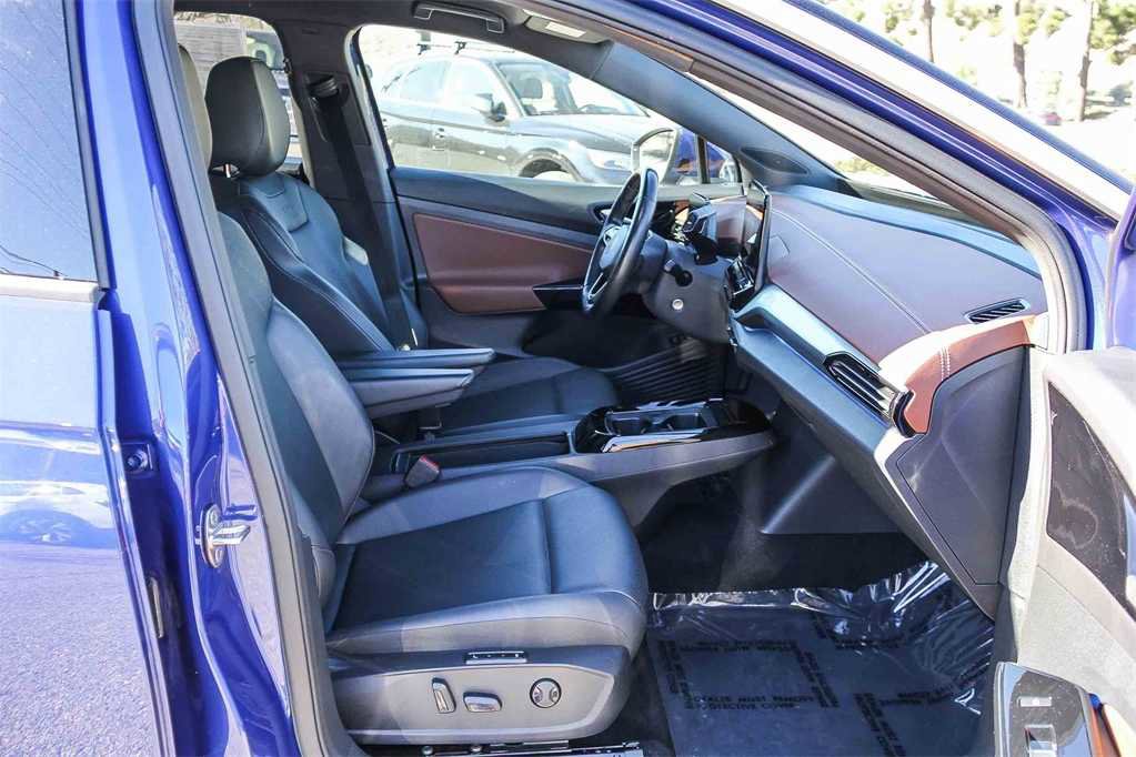 Used 2021 Volkswagen ID.4 Pro S w/ Gradient Package image 18