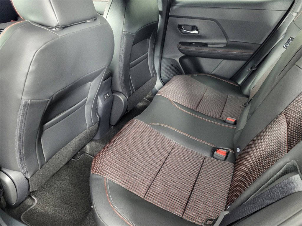 New 2025 Nissan Kicks SR image 13