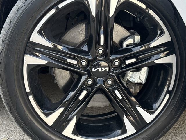 Used 2022 Kia K5 GT-Line w/ GT-Line Awd Premium Package image 8