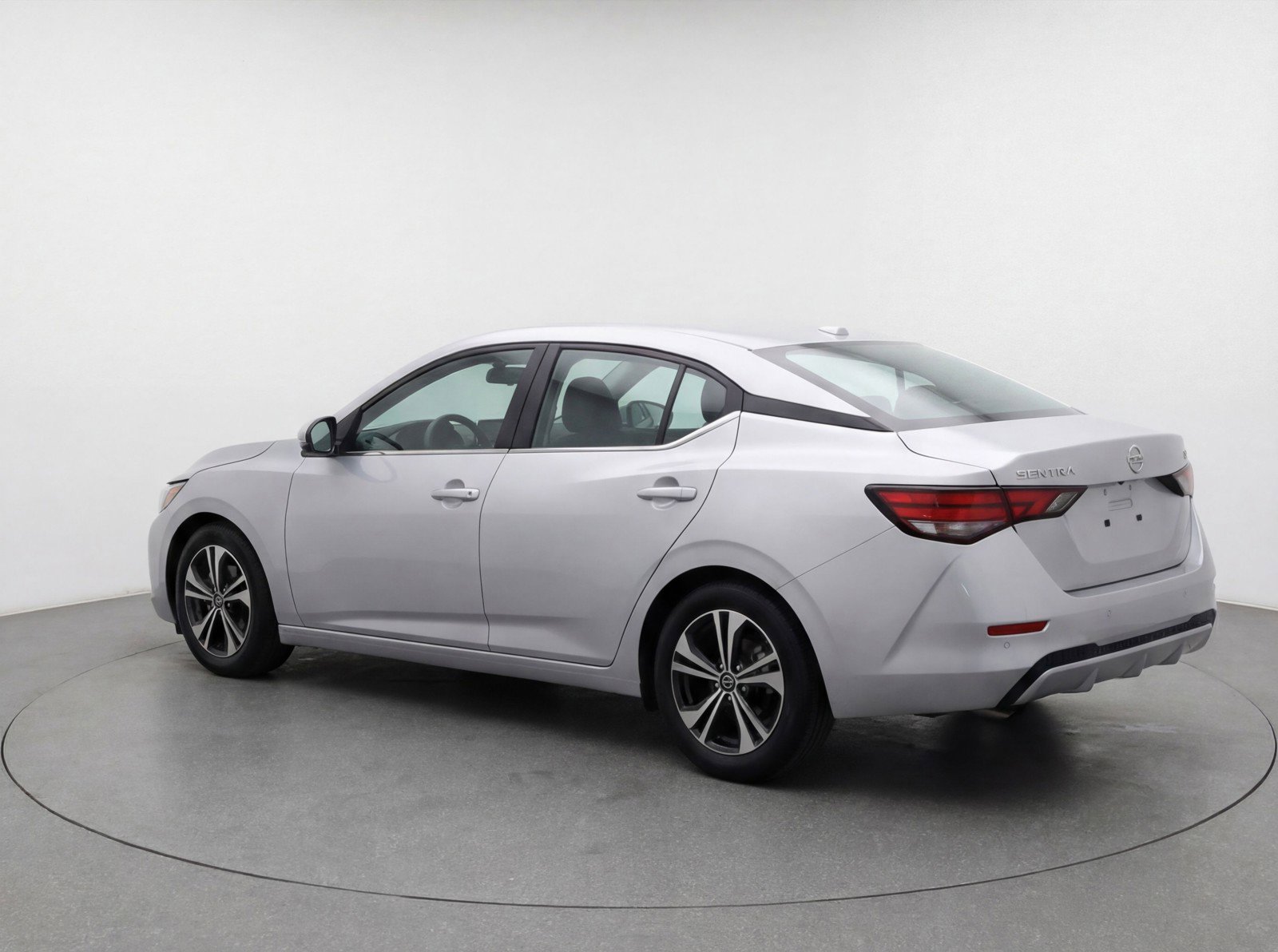 Used 2023 Nissan Sentra SV image 6