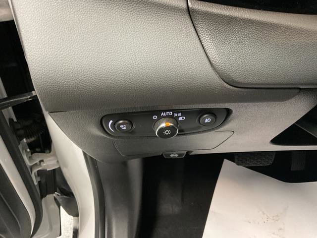 Used 2023 Buick Encore GX Essence w/ Experience Buick Package image 11