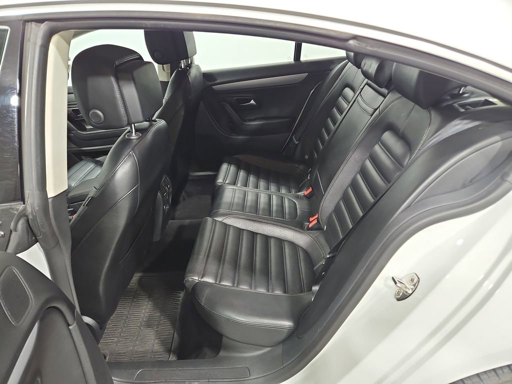 Used 2016 Volkswagen CC R-Line image 25