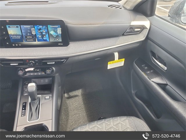 New 2026 Nissan Kicks SV image 25