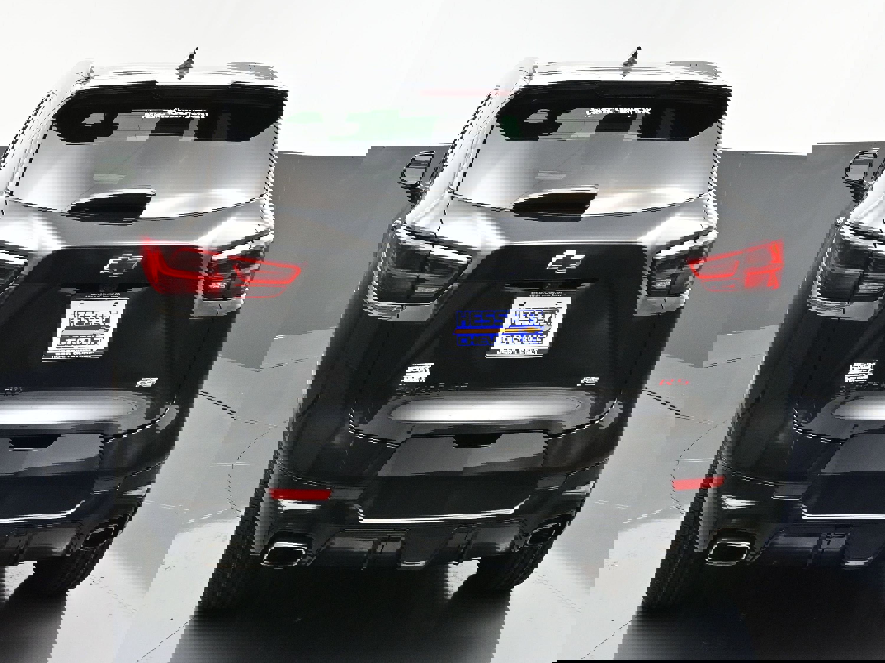 Certified 2023 Chevrolet Blazer RS w/ Driver Confidence II Package image 8