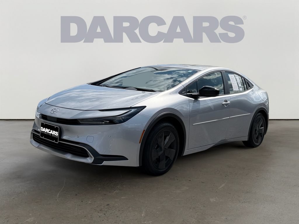 Used 2026 Toyota Prius Plug-In Hybrid FWD image 3