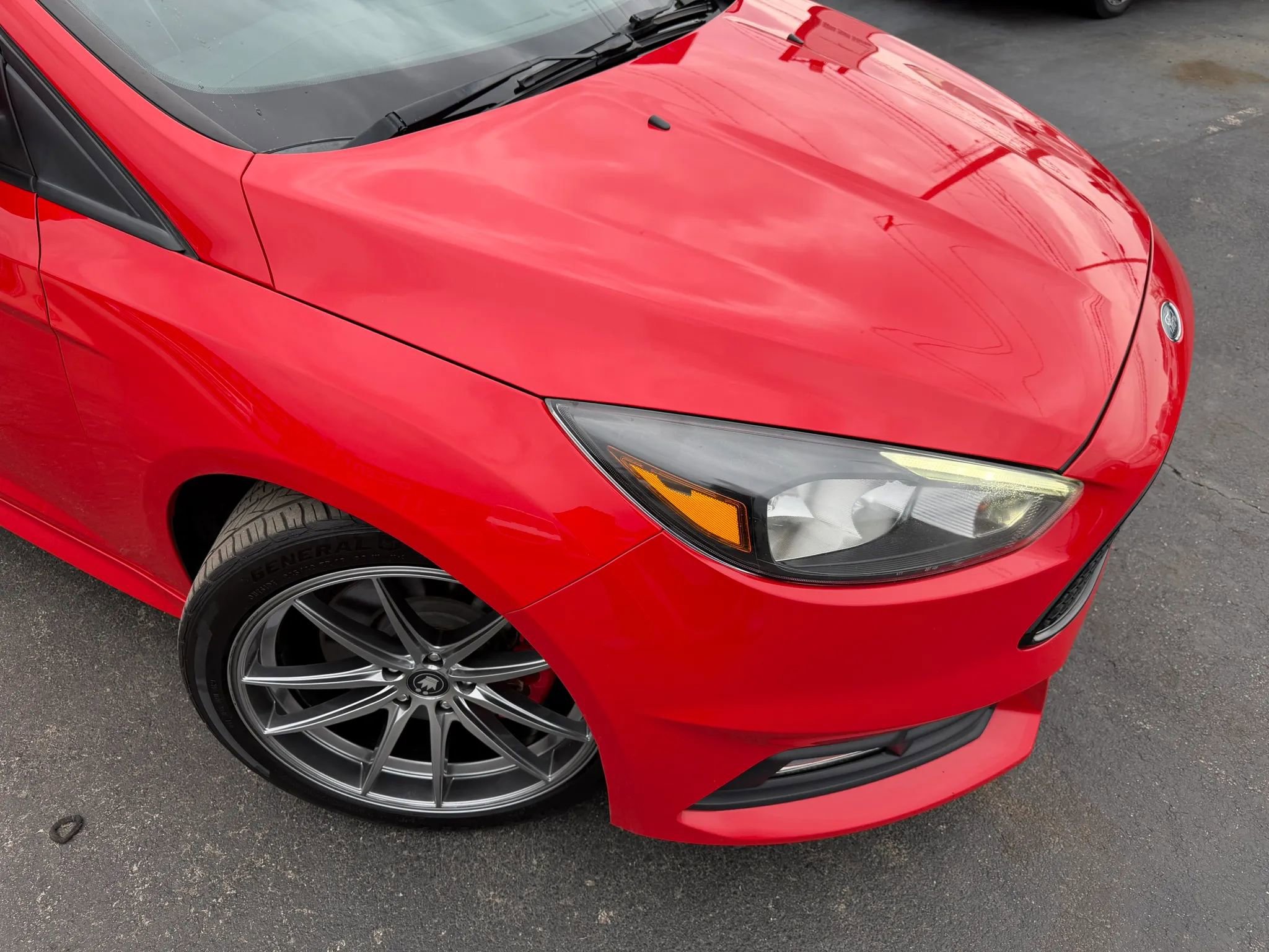 Used 2017 Ford Focus ST FWD image 49
