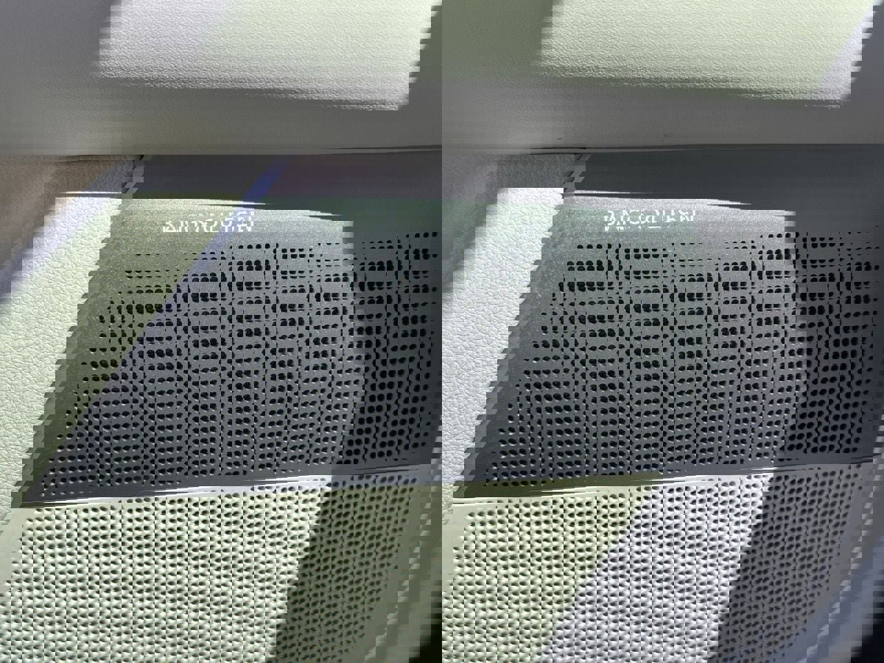 Used 2025 Genesis G90 3.5T image 25