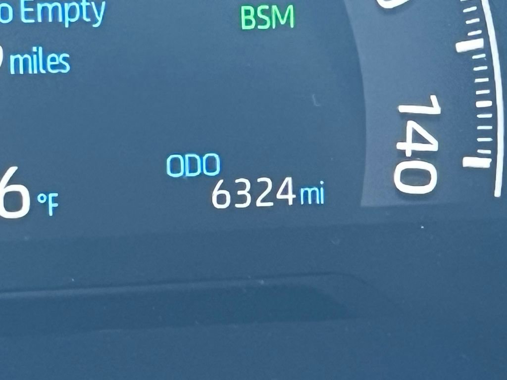 Used 2025 Toyota RAV4 XLE w/ Convenience Package image 22