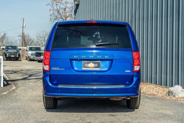 Used 2018 Dodge Grand Caravan SE w/ UConnect Hands-Free Group image 5