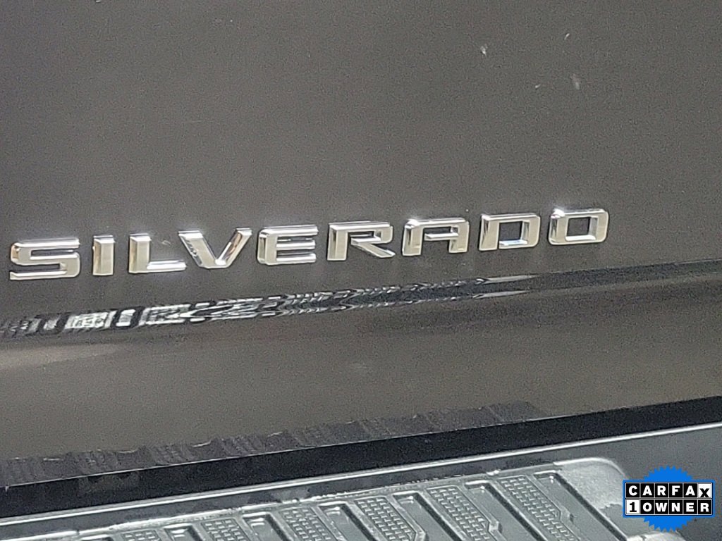 Used 2020 Chevrolet Silverado 2500 LTZ w/ LTZ Premium Package image 9