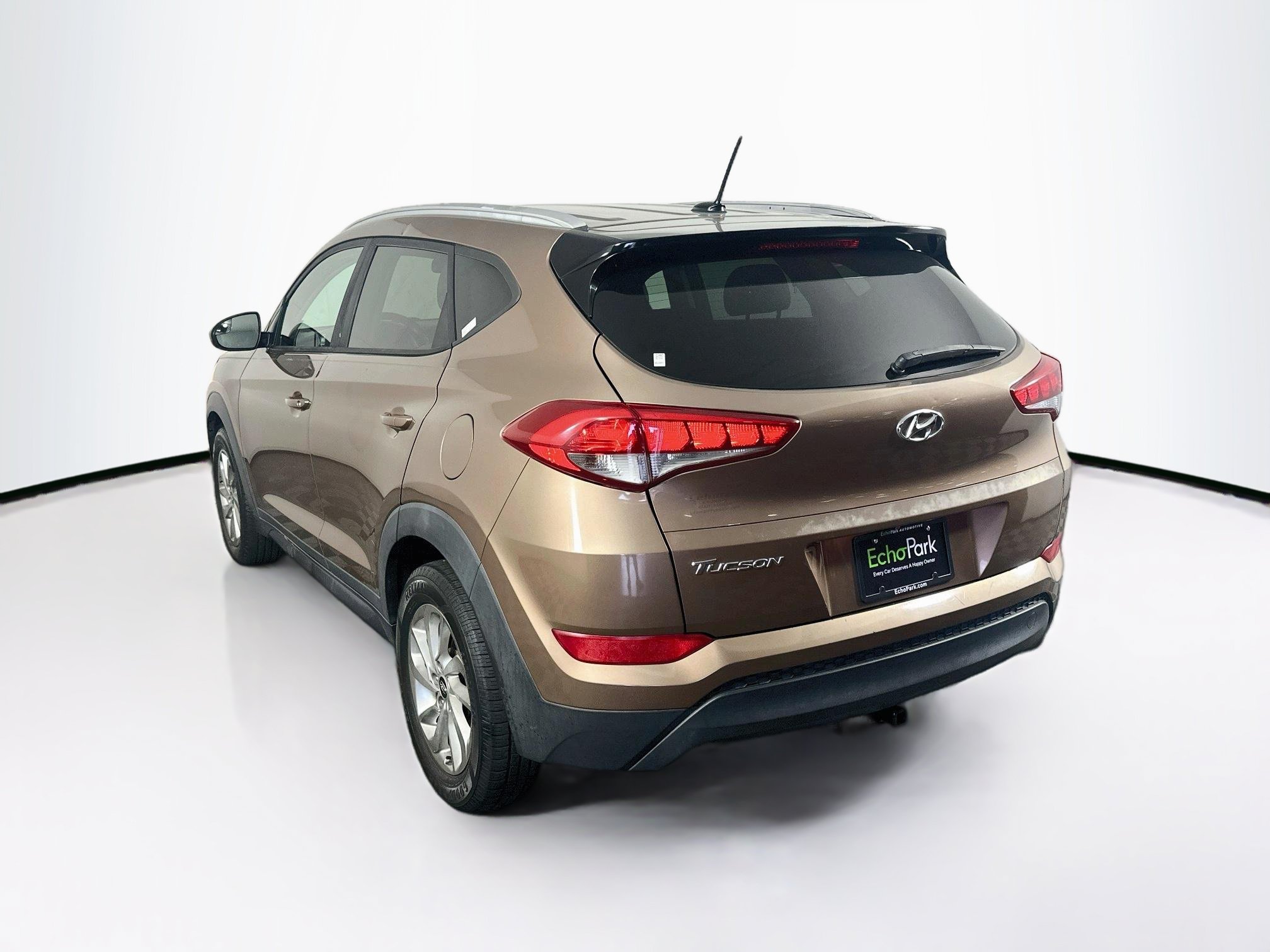 Used 2016 Hyundai Tucson SE w/ Option Group 02 FWD image 5
