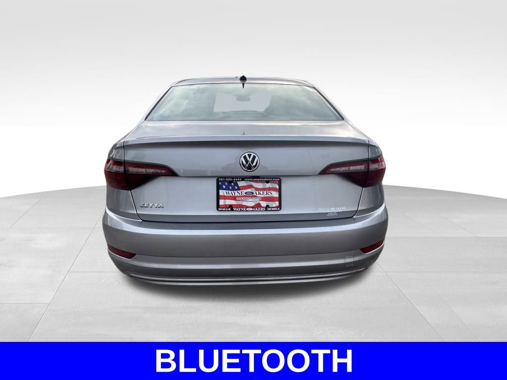 Used 2021 Volkswagen Jetta SE image 5