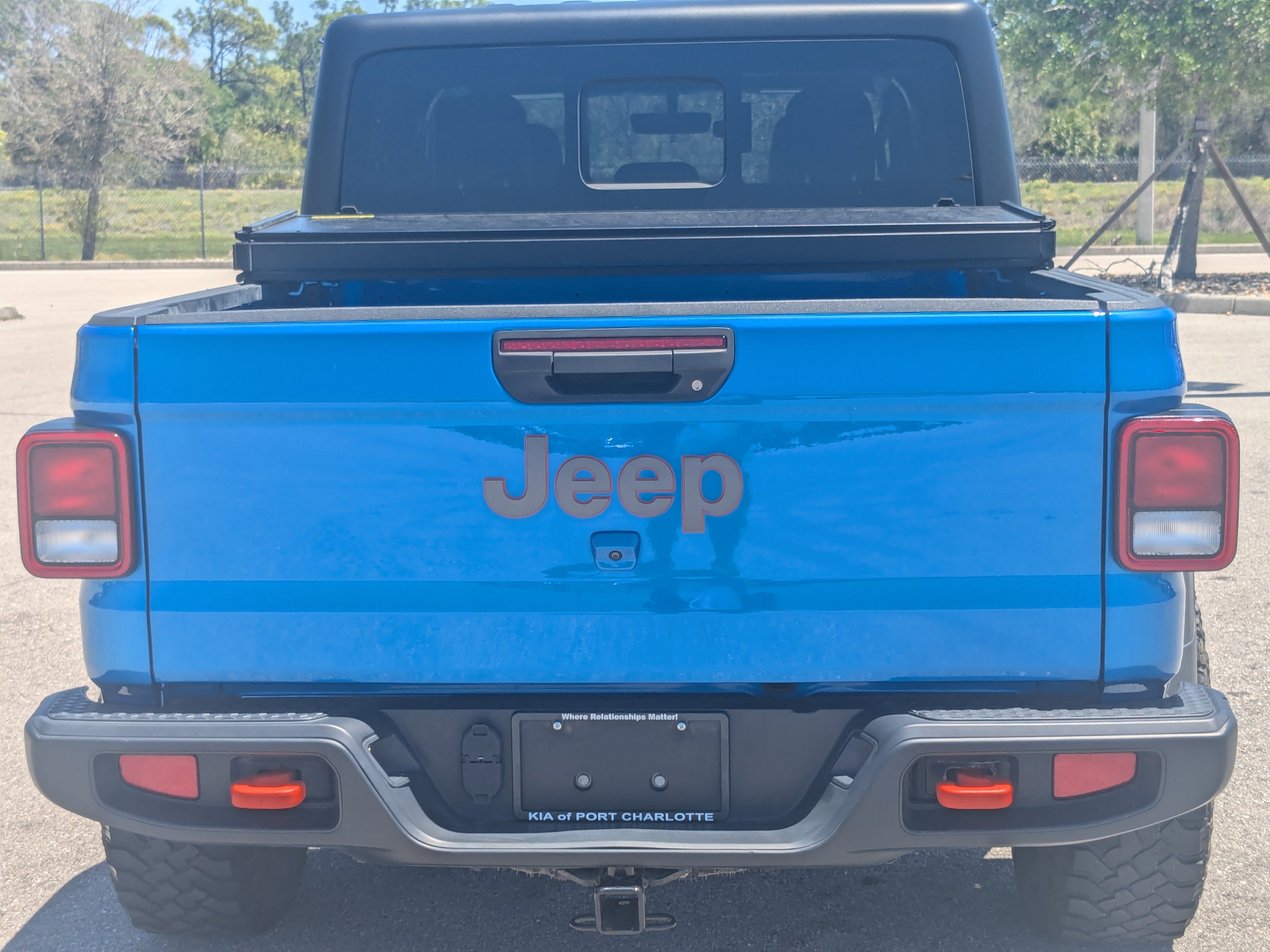 Used 2022 Jeep Gladiator Mojave w/ Cold Weather Group image 6