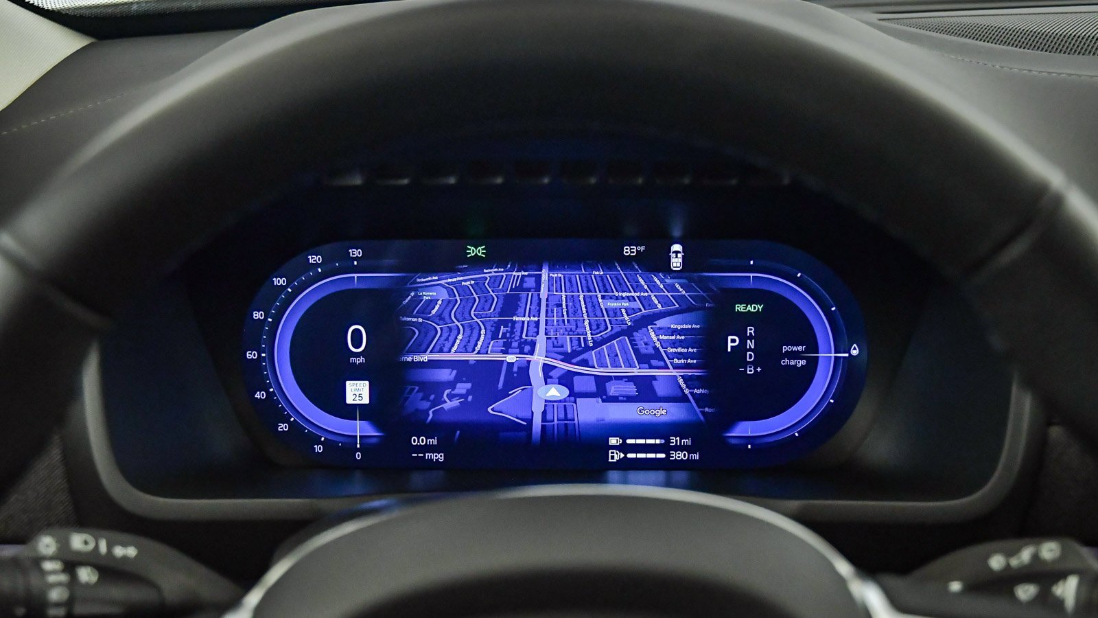 Certified 2025 Volvo XC90 T8 Plus w/ Protection Package Premier image 30