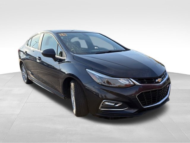 Used 2016 Chevrolet Cruze LT w/ Convenience Package FWD image 7