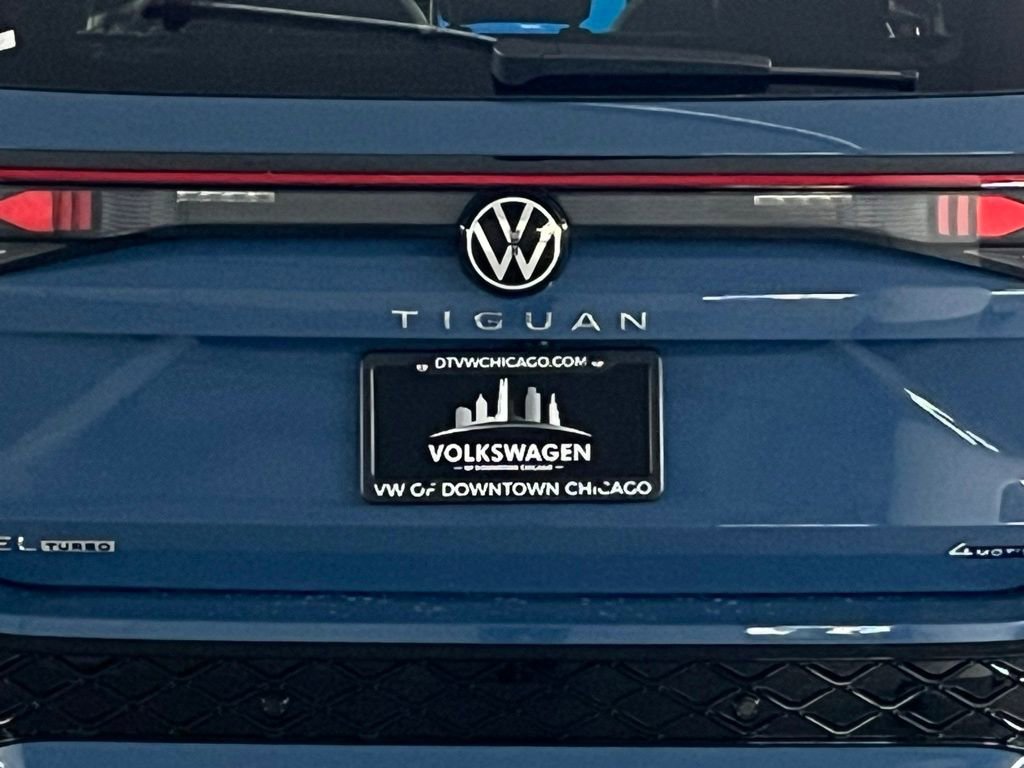 New 2026 Volkswagen Tiguan SEL R-Line image 35