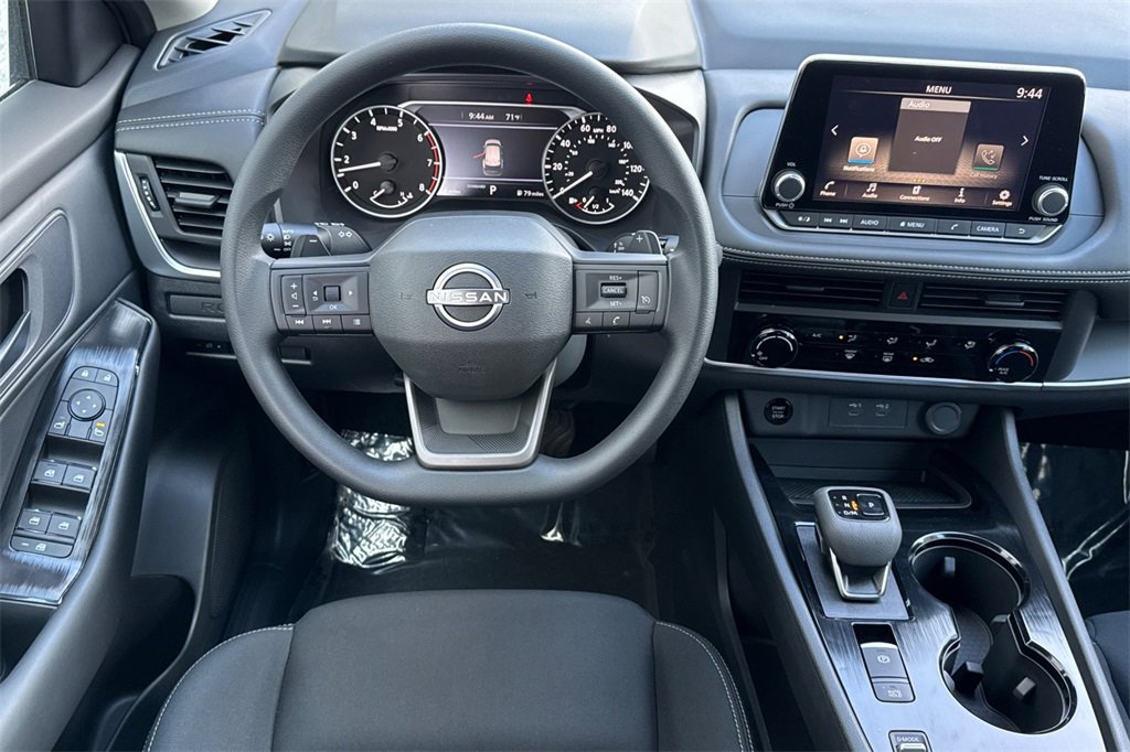 New 2026 Nissan Rogue S image 12