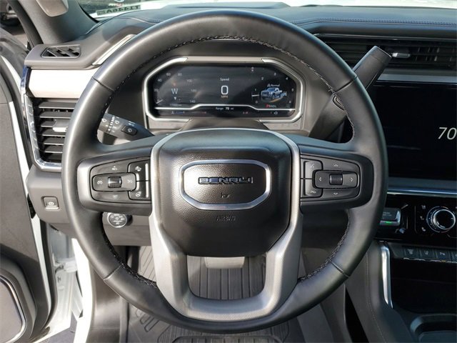 Used 2024 GMC Sierra 3500 Denali image 17