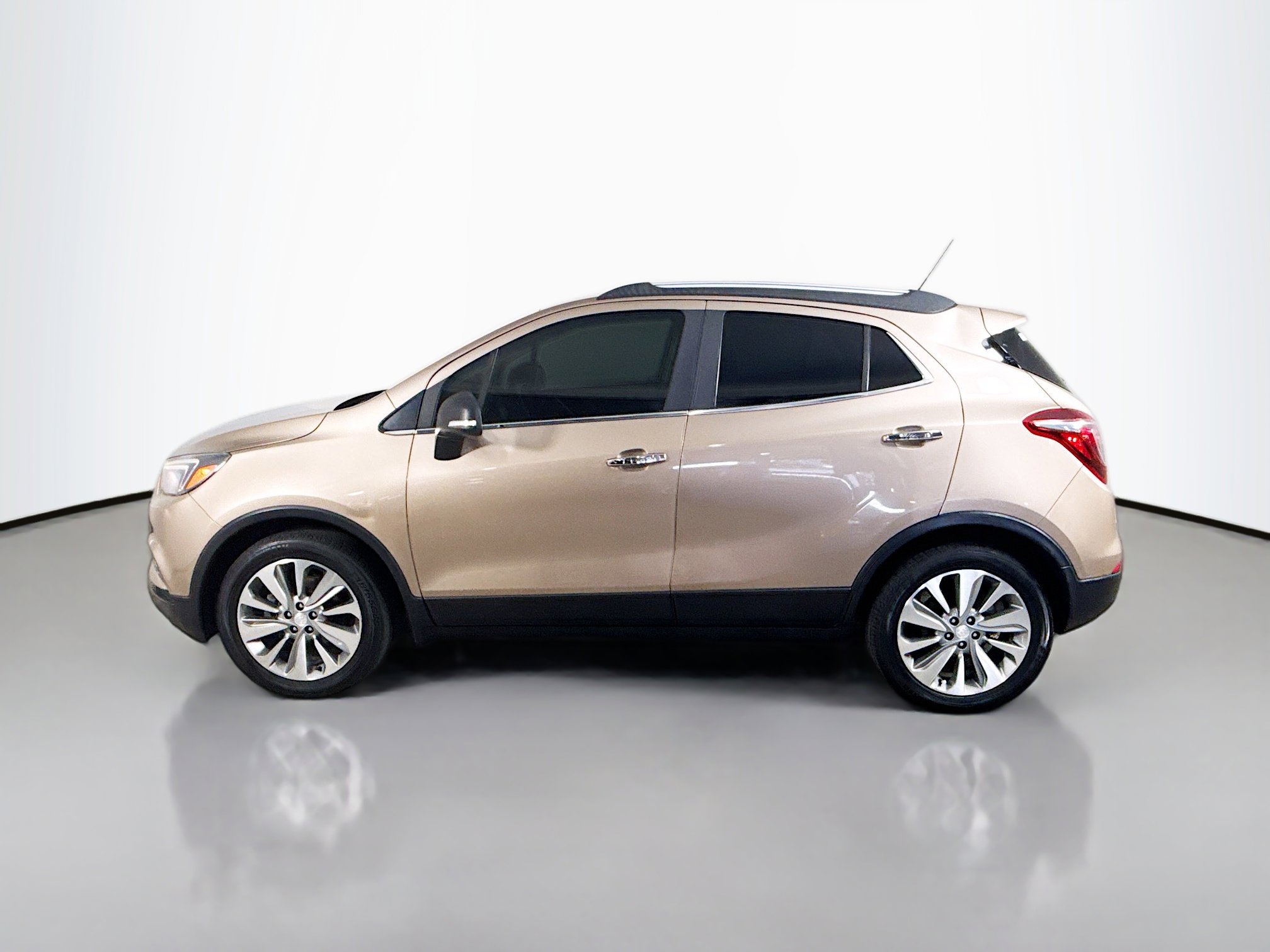 Used 2019 Buick Encore Preferred w/ Safety Package FWD image 6