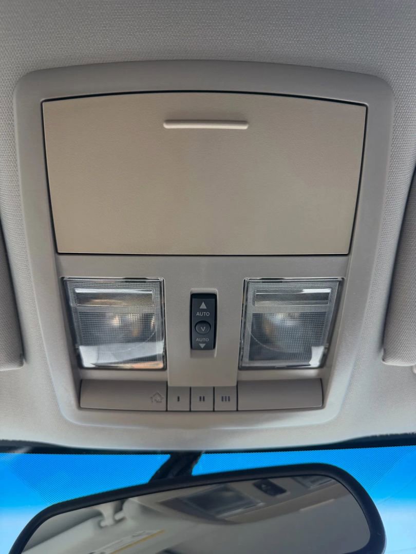 Used 2007 Jeep Grand Cherokee SRT8 w/ SRT Option Group I image 28