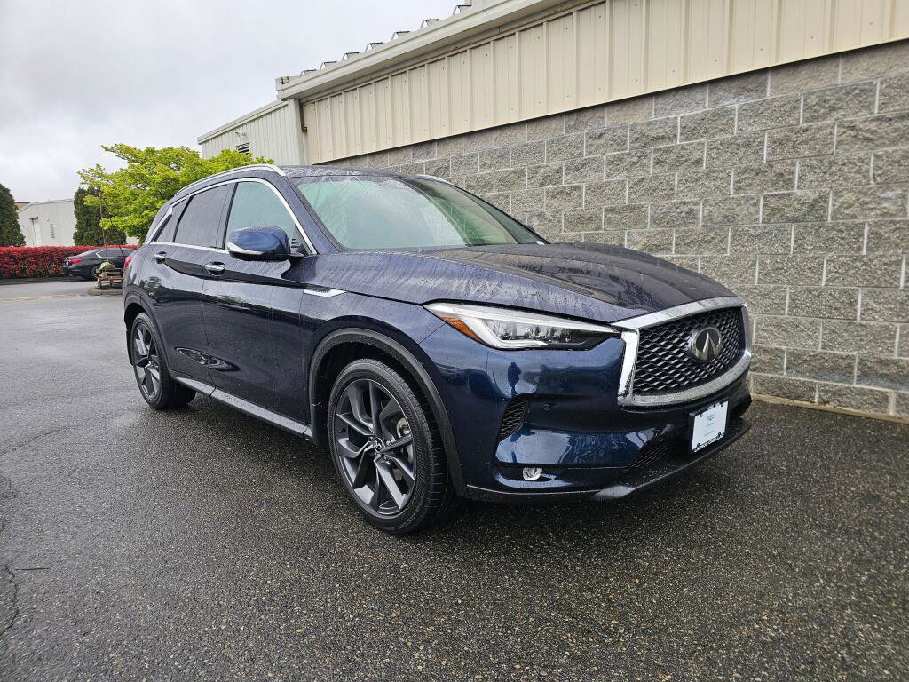 Used 2019 INFINITI QX50 Essential w/ Sensory Package AWD/4WD image 10