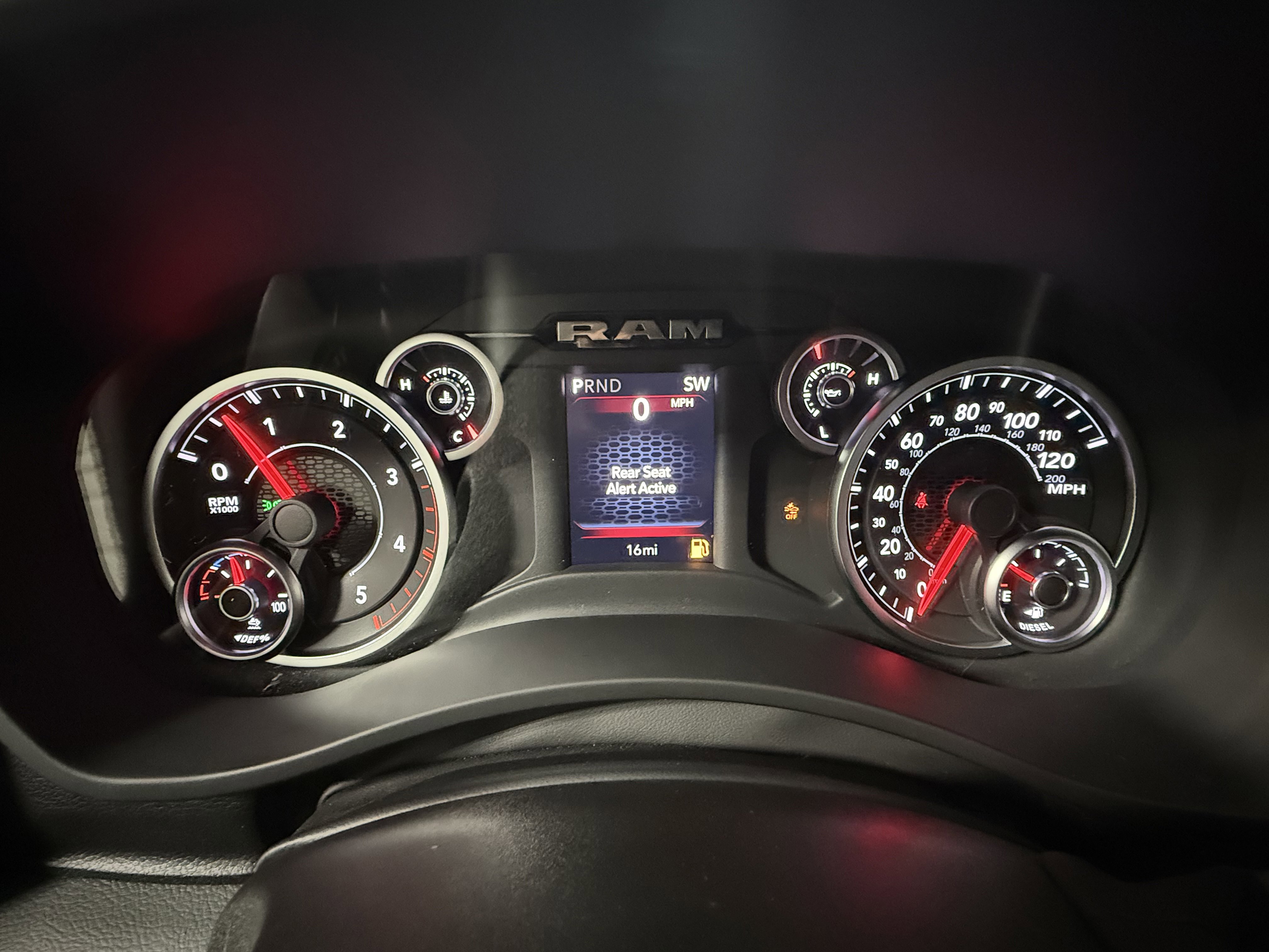 New 2026 RAM 2500 Big Horn AWD/4WD image 28