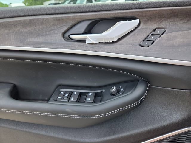 New 2026 Jeep Grand Cherokee L Limited AWD/4WD image 21