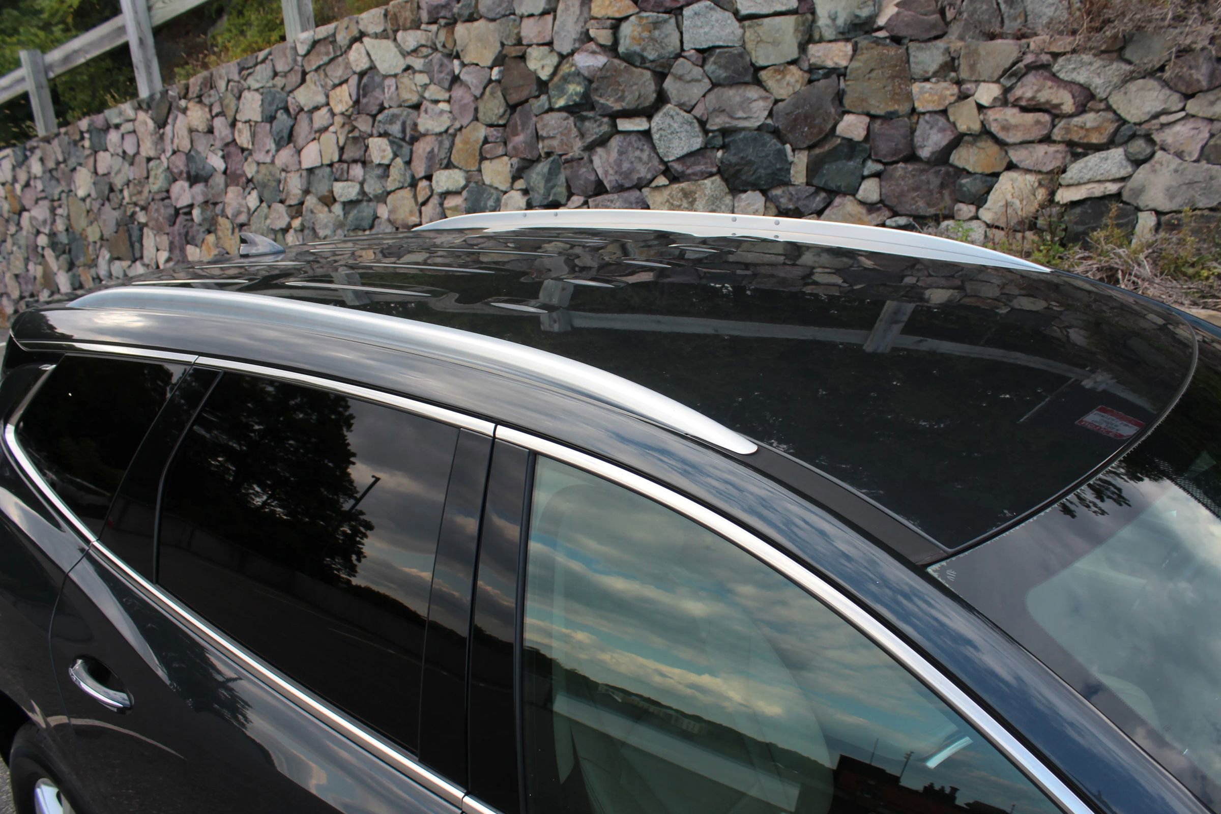 Used 2019 Buick Enclave Essence image 42