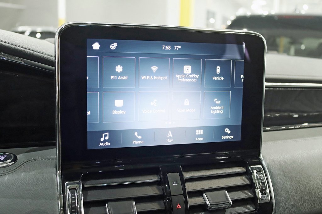 Used 2019 Lincoln Navigator Reserve image 25