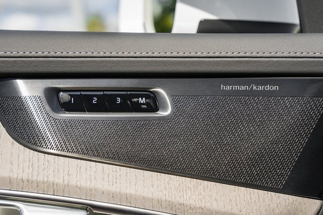 New 2026 Volvo XC90 B6 Ultra w/ Protection Package Premier image 39