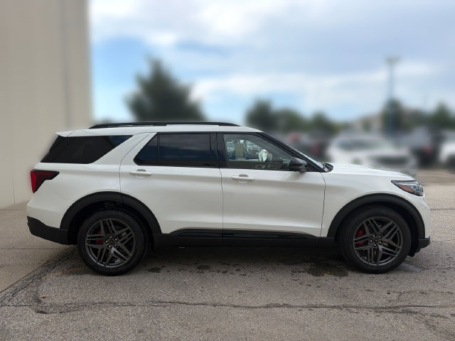 New 2026 Ford Explorer ST w/ Sun And Sound Package AWD/4WD image 4
