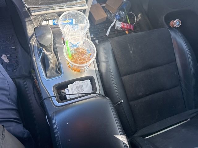 Used 2021 Jeep Grand Cherokee Laredo X image 5