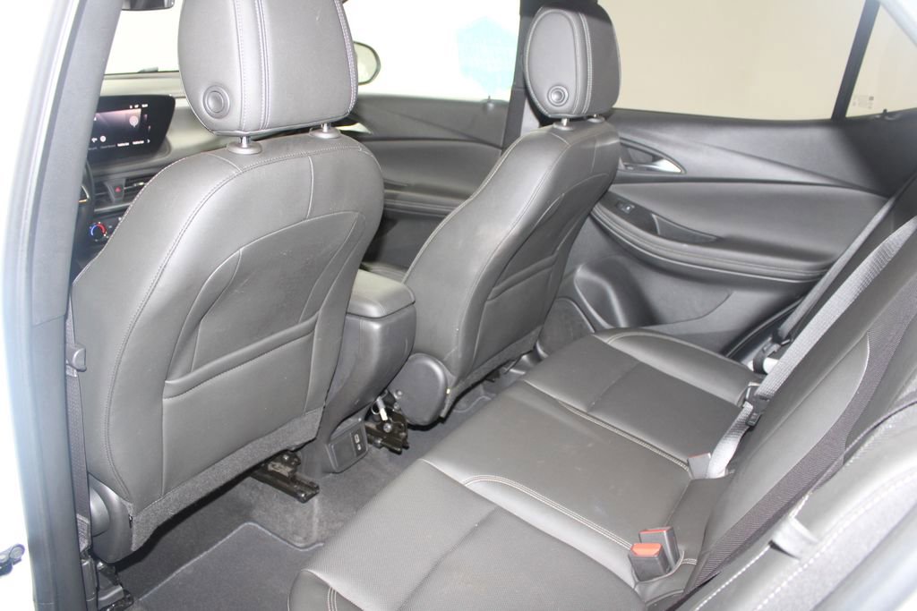 Used 2024 Buick Encore GX Sport Touring image 22