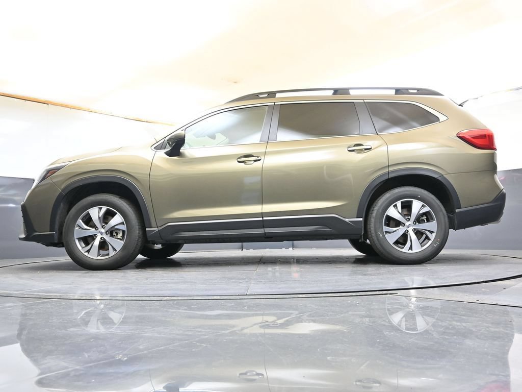Certified 2025 Subaru Ascent Premium AWD/4WD image 31