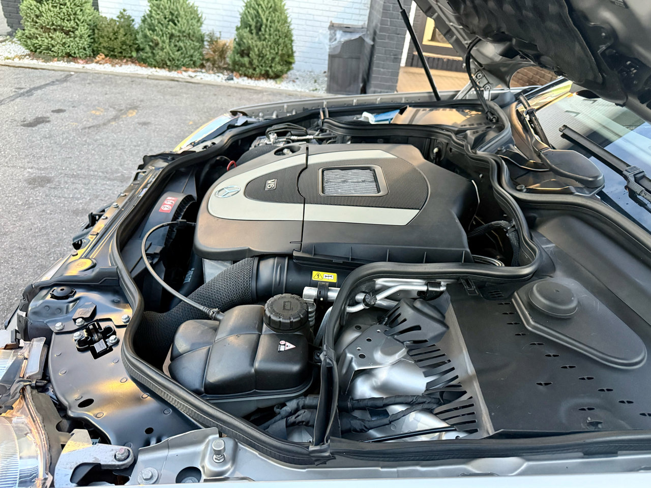 Used 2008 Mercedes-Benz E 350 Luxury image 39