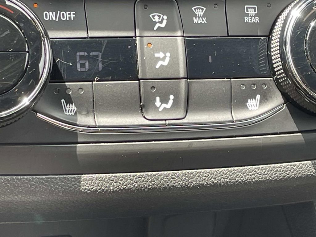 Used 2024 Buick Envista Preferred w/ Convenience I Package FWD image 20