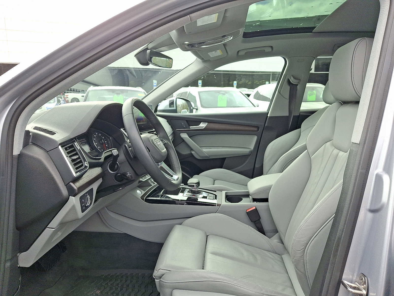 Used 2024 Audi Q5 2.0T Premium image 14