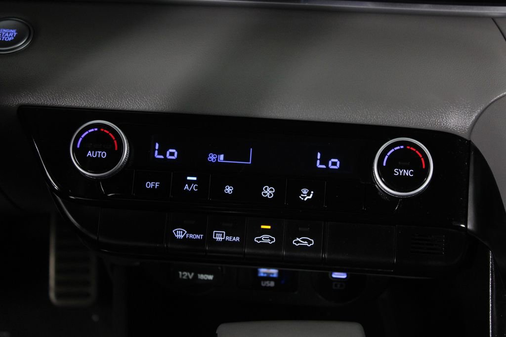 Certified 2026 Hyundai Elantra Sport FWD image 22